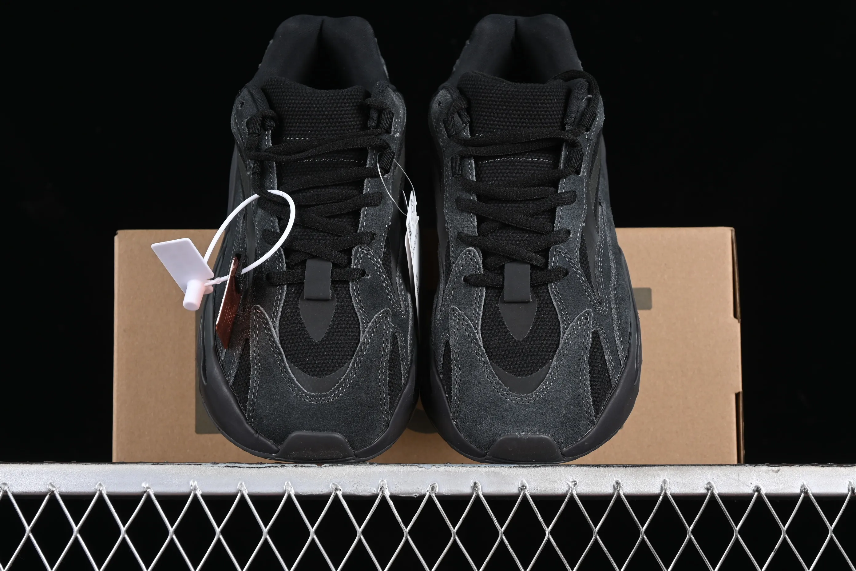 All Categories Ad Yeezy Coconut Series G Version Ad Yeezy Boost 700 V2 "Inertia" FU6684 Kanye Coconut 700 3M Reflective Running Shoes